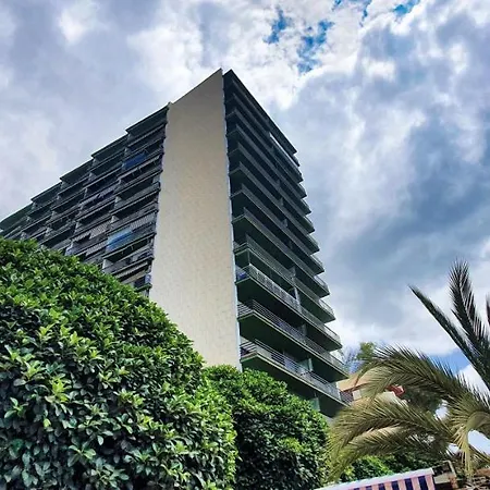 Stunning On The Beachfront With Sea Views In Center. Apartment Marbella