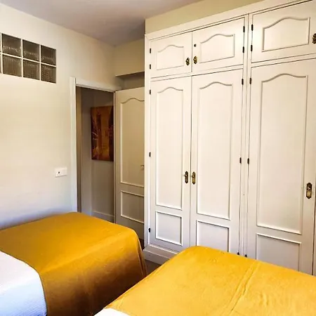 Stunning On The Beachfront With Sea Views In Center. Apartment